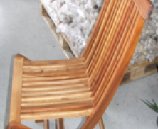 Blackwood Folding Chair